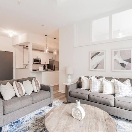 Charming Cozy Apartment With Wi-Fi & Free Parking Charlotte Eksteriør billede
